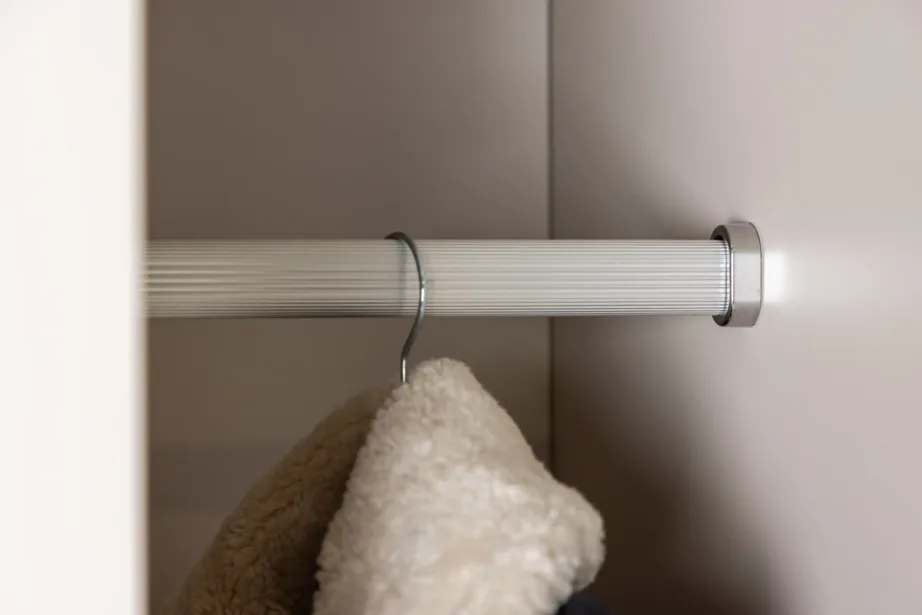 Beežist melamiinist riidekapp Nice sarjast (60 x 177 cm), 30072-102 – 11