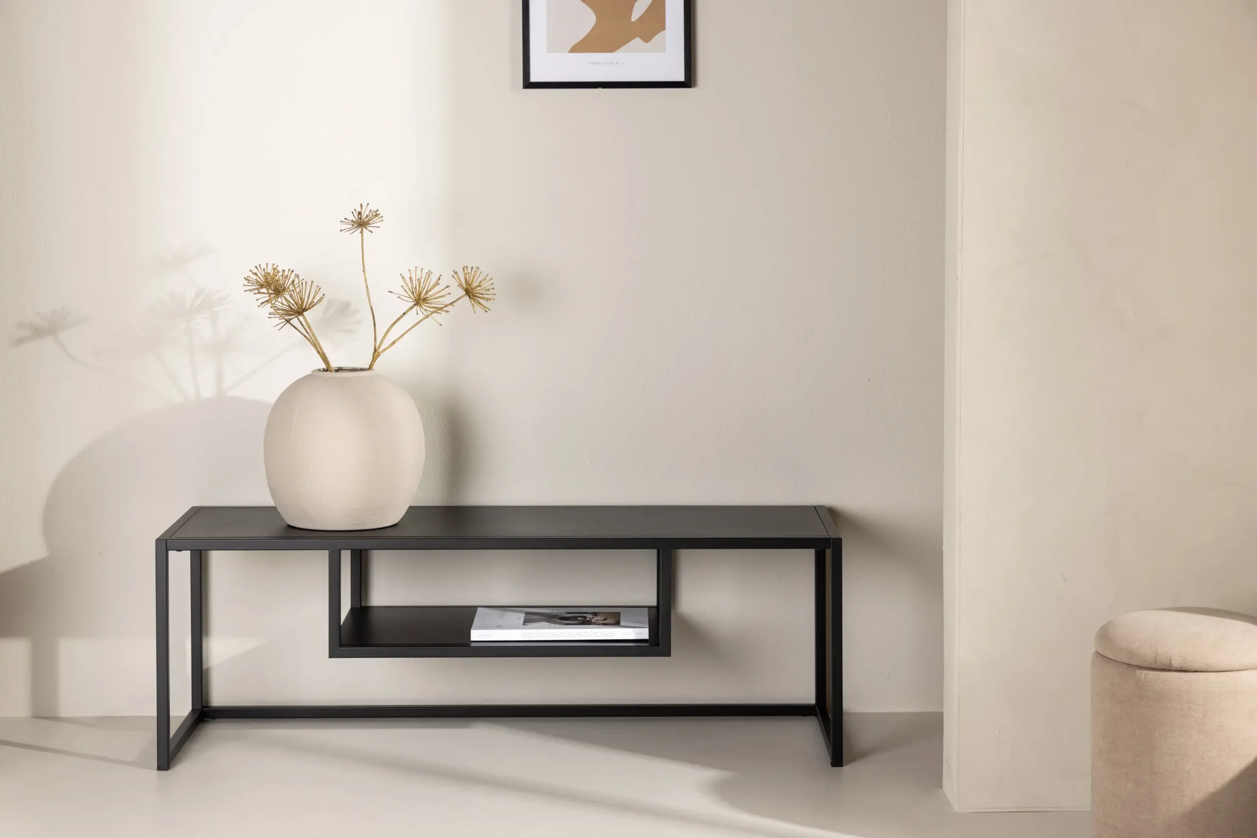 Mustast terasest TV-alus Riverside, alumise riiuliga (120 × 40 cm) - 30138-100