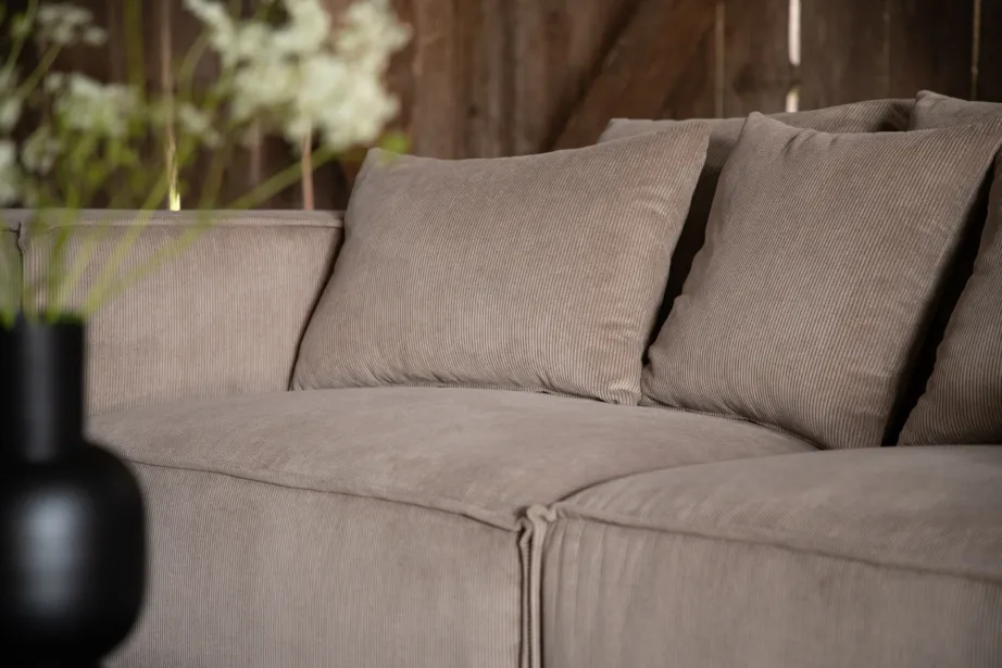 Manchester-kangast pruun kolmene diivan Gillholmen, 40000-101 – 11