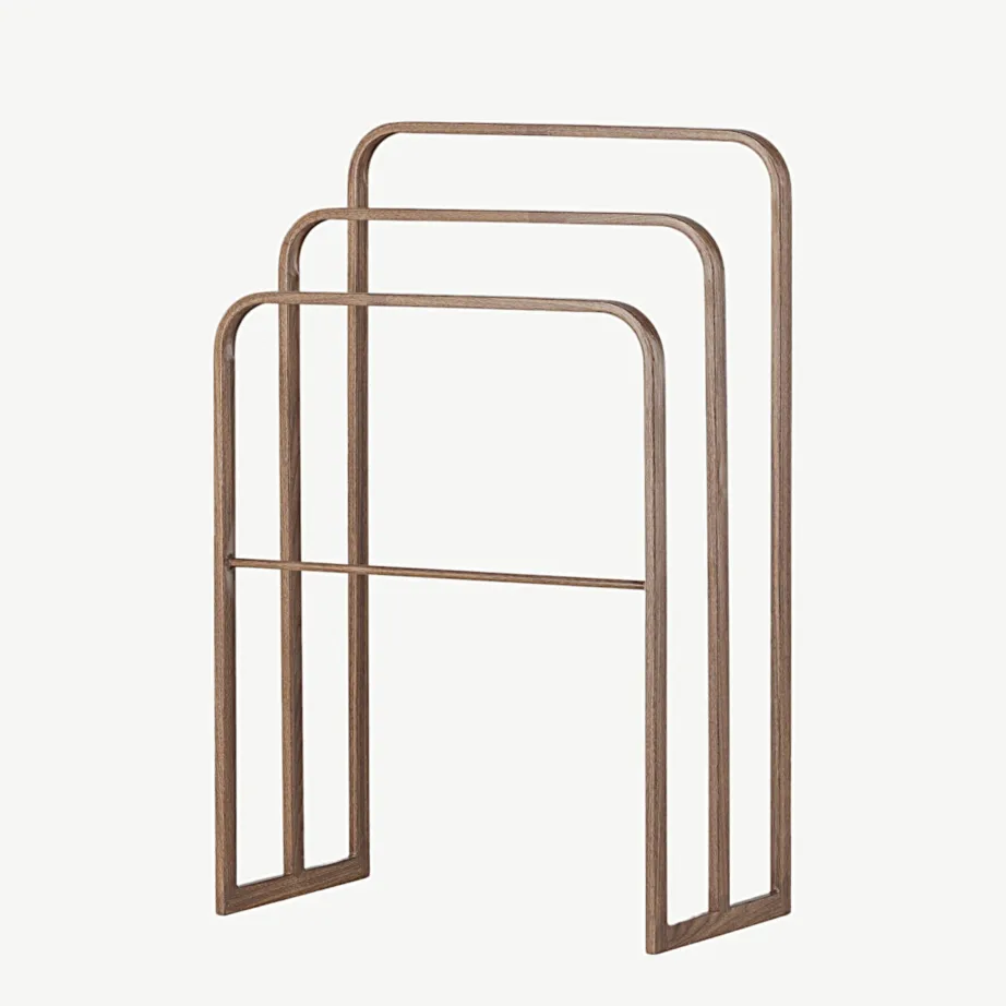 Mokkavärvi terasest vabaltseisev riidehoidja Drammen, kolmekordse riputusvõimalusega, 42000-125 – 5