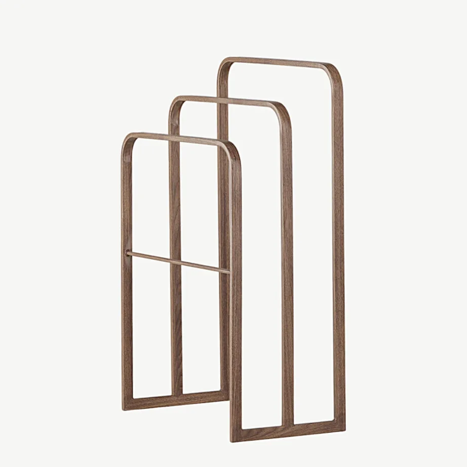 Mokkavärvi terasest vabaltseisev riidehoidja Drammen, kolmekordse riputusvõimalusega, 42000-125 – 6