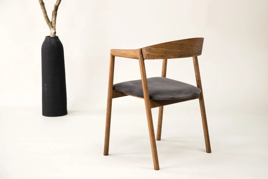 Tammepuidust söögitool Långön skandinaavia stiilis, hall sametist iste, 43000-270 – 12