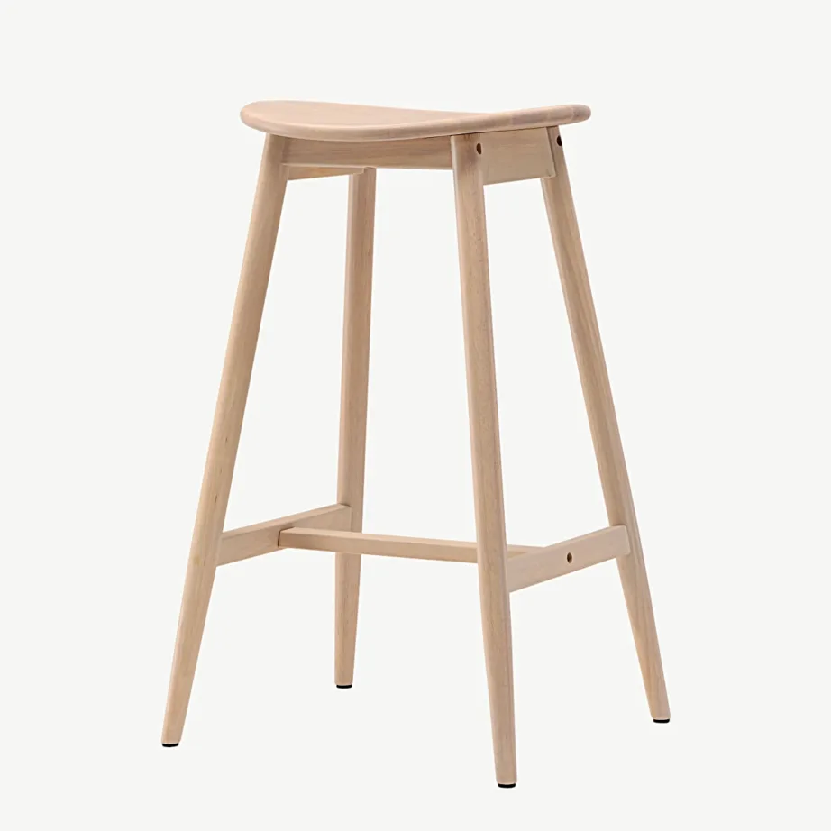 Valge peitsiga kummipuidust baaritool Orust (Vind sari, jalatoega), 44000-201 – 6