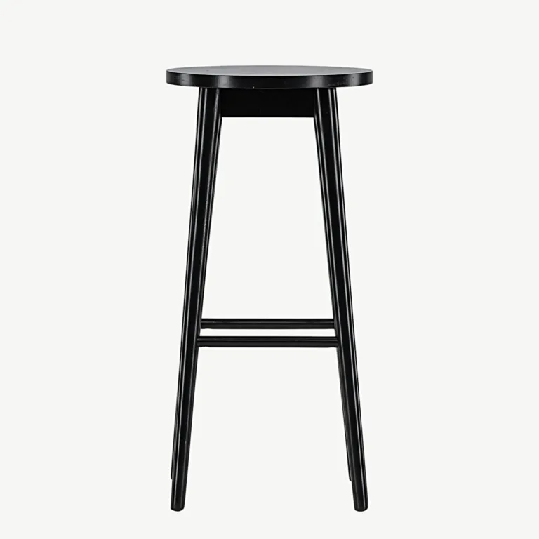 Mustast kummipuidust minimalistlik baaritool Mollösand jalatoega - 44100-061