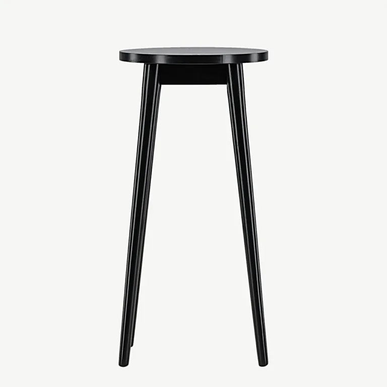 Mustast kummipuidust minimalistlik baaritool Mollösand jalatoega - 44100-061
