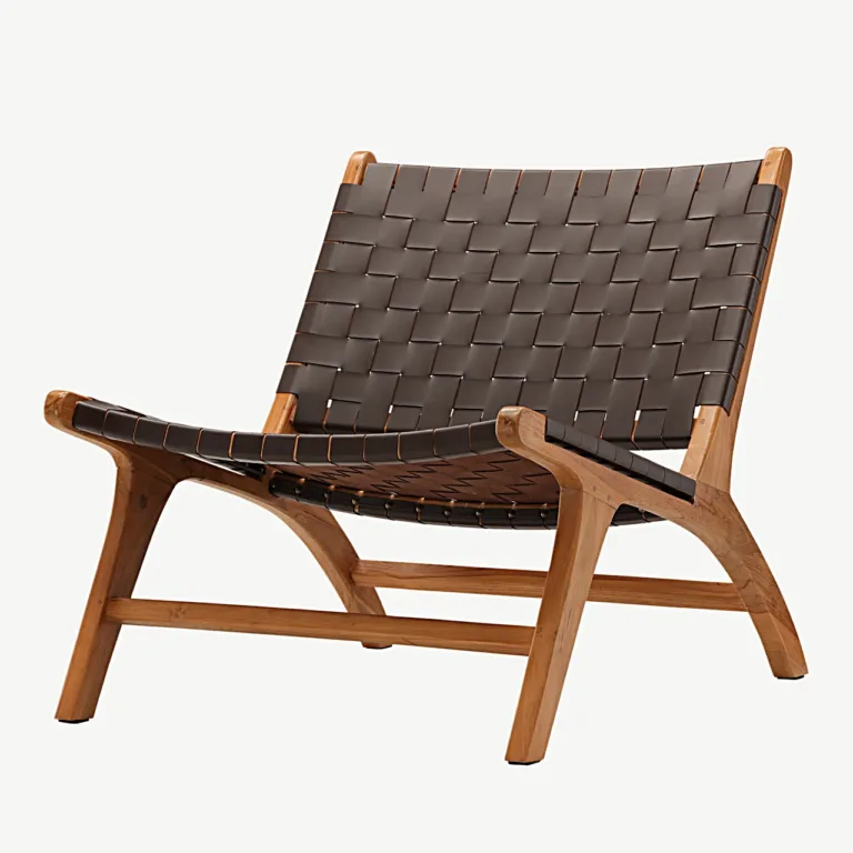 Rike lounge-tugitool tiigipuidust raamiga ja pruunist punutud PU-st - 47000-090