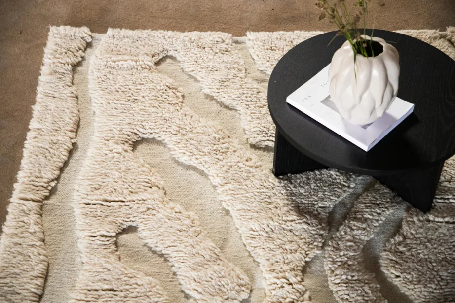 Beež reljeefse mustriga villavaip Trondheim x Josefin Lustig 200×300 cm, 51074-220 – 3