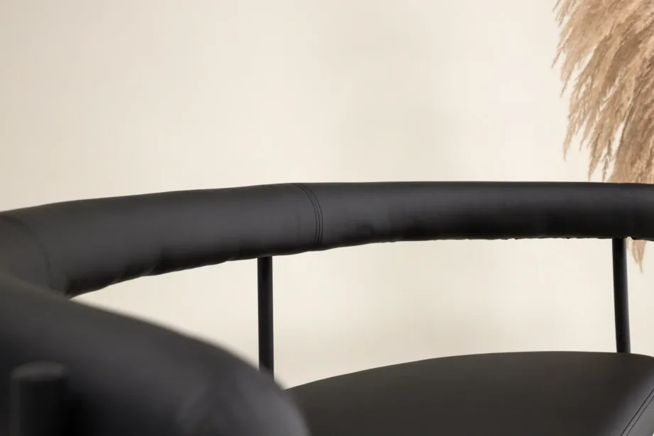 Kaasaegne mustast terasest pingi diivan Stallhagen (PU-kattega, 165 cm), 53000-011 – 9