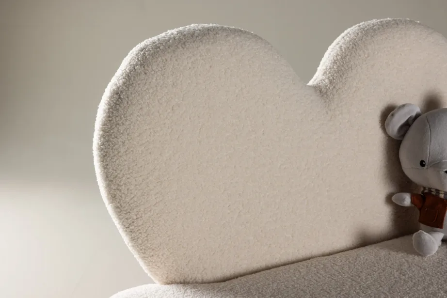 Valgest bukleekangast laste tugitool plastikust jalgadega, Venture Home, 59161-102 – 10