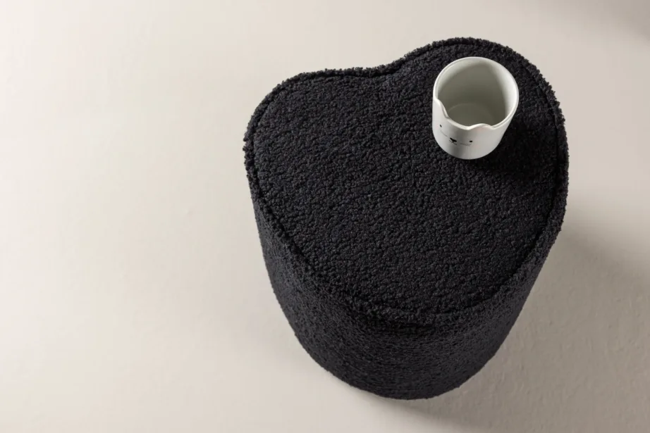 Südamekujuline laste tumba Heart, must, buklee-kangas, FSC-sertifikaat, 59163-100 – 9