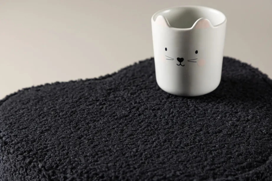 Südamekujuline laste tumba Heart, must, buklee-kangas, FSC-sertifikaat, 59163-100 – 10