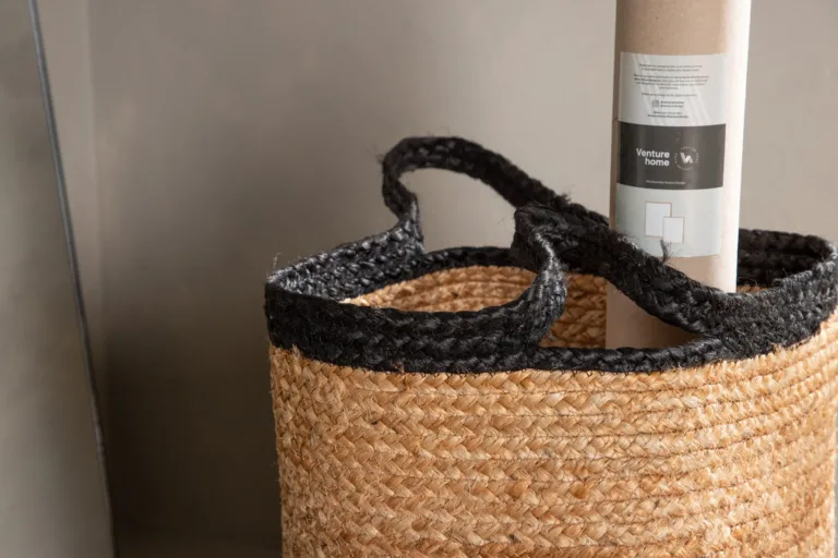 Punutud jute hoiukorv Pune, looduslik/musta äärega, ø35 cm - 60003-101