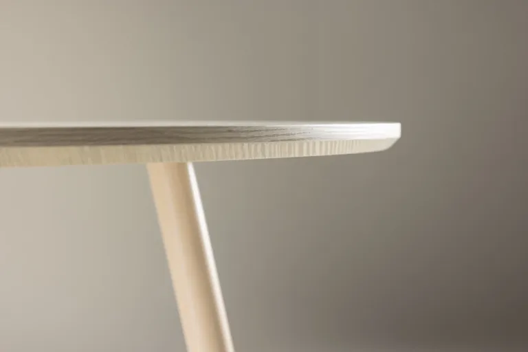 Plaza ümmargune söögilaud, valge peitsiga MDF (ø100 cm) - 61100-130