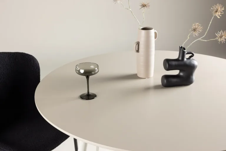 Ümmarguse kujuga söögilaud Plaza, MDF, beež, ø120 cm - 61101-103