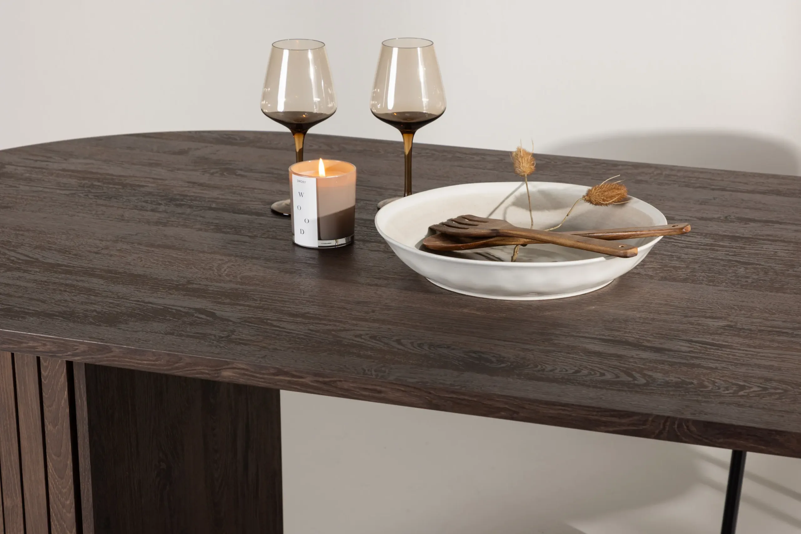Mokka tooni ovaalne söögilaud Härön, 200x90 cm (MDF) - 61102-125