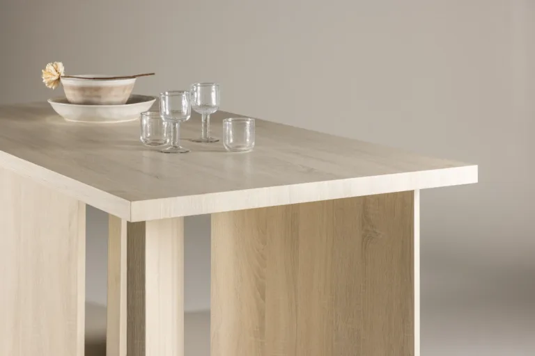 Valge peitsiga söögilaud Bassholmen, MDF, 180 × 90 cm - 61104-130