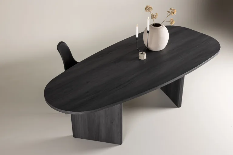 Ovaalne must MDF-ist söögilaud Grönvik 220×100 cm - 61105-101