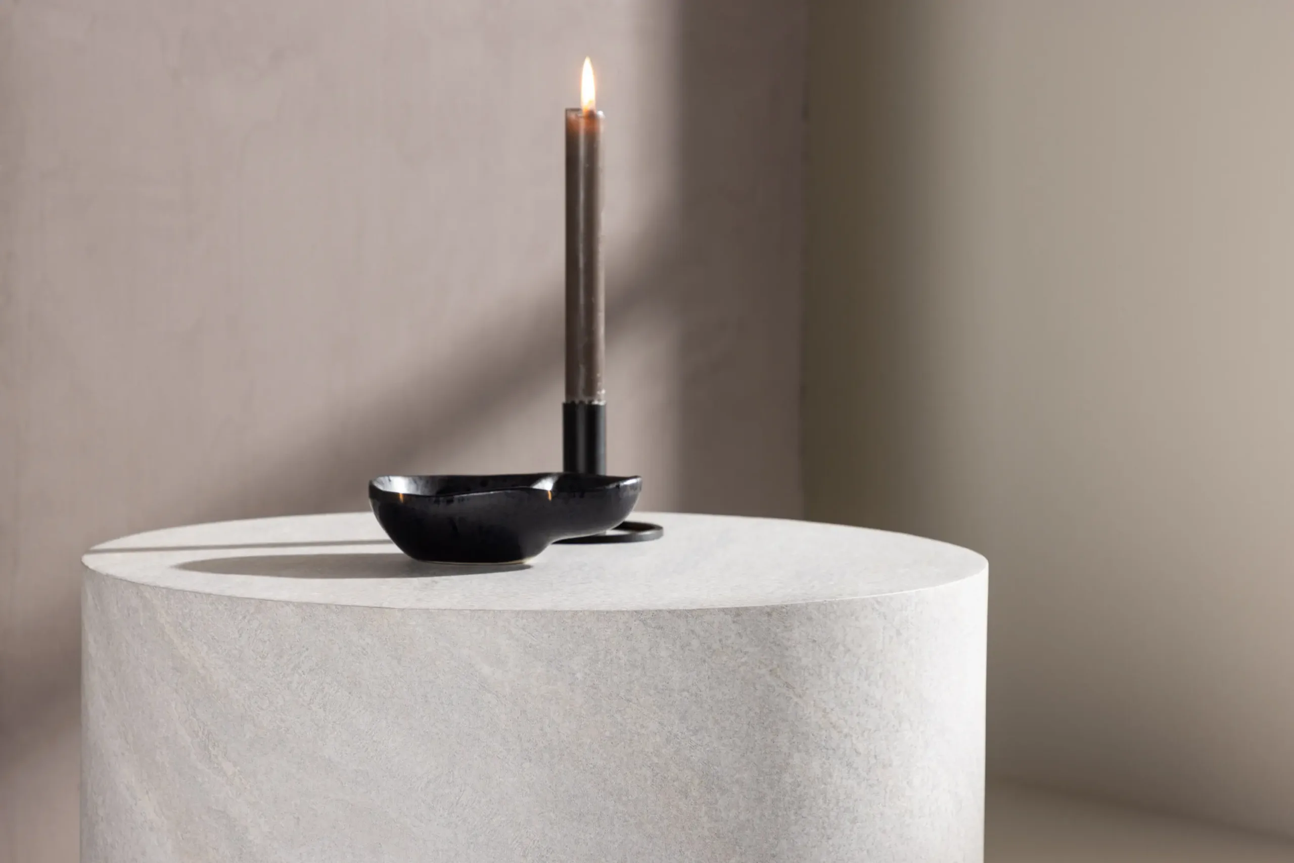 Ümmargune hall MDF-diivanilaud York, betooniefekt, ø50 cm - 61195-222