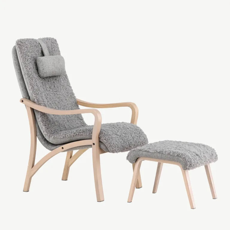 Helehall lounge-tugitool ja jalapink Fårö valge peitsiga tammepuiduspooniga - 61201-106