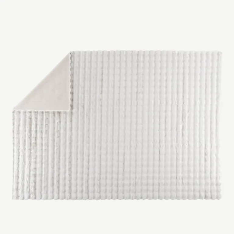 Valge polüestervaip Novis 160 × 230 cm - 61549-112