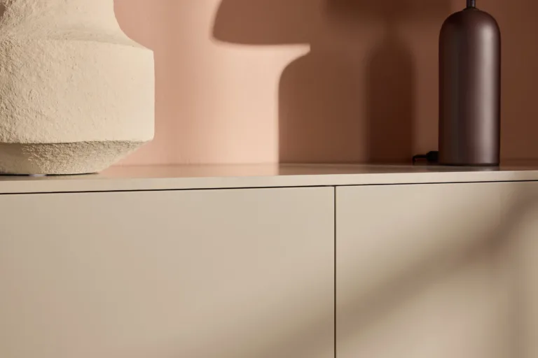Beež madal MDF sahtelkapp Frihamn (160x45x35 cm) - 30083-102