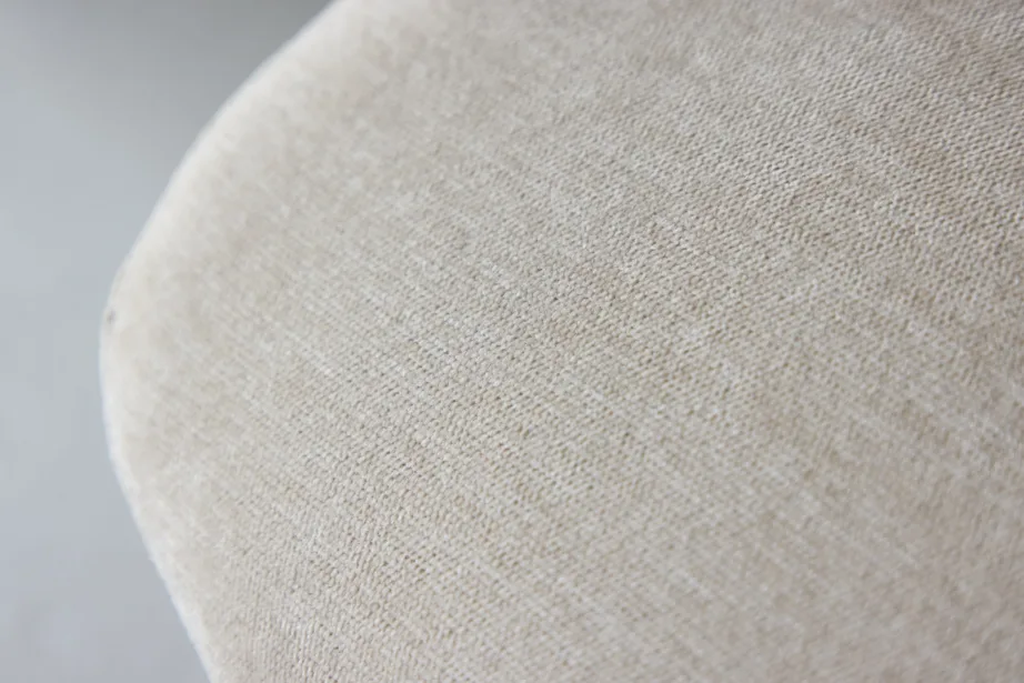 Beež polsterdatud tugitool Rile valge peitsiga kummipuust raamiga, 62028-120 – 16