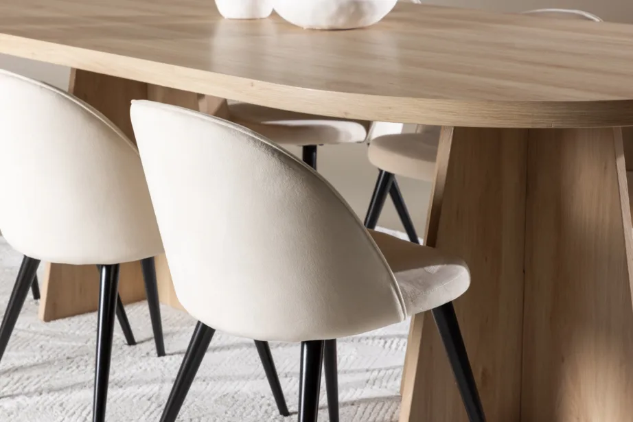 Ovaalne söögilauakomplekt Bootcut, must spoon, Evelina sametist söögitoolidega, GR23777 – 9