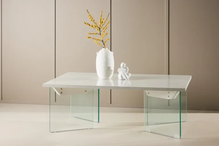 Ester diivanilaud klaasist jalgade ja valge betooni imitatsiooniga MDF-plaadiga, 120x80 cm - 62055-111