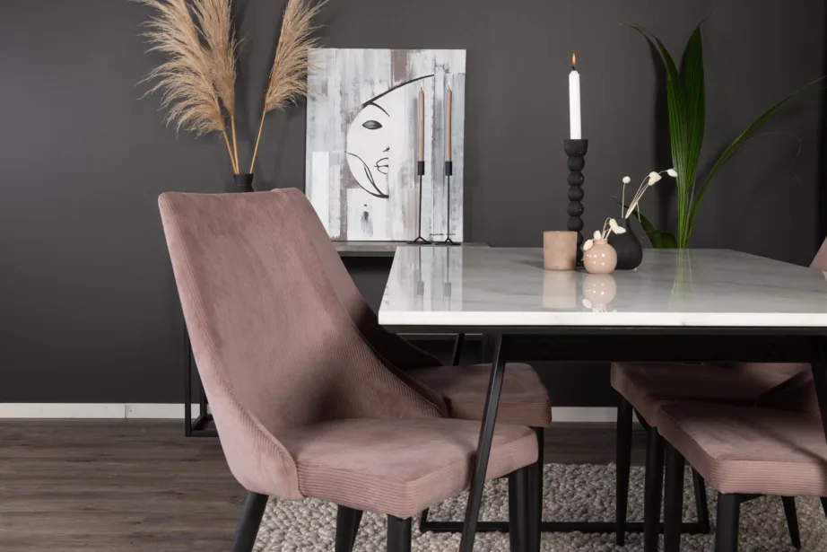 Ristkülikukujuline marmorist söögilaud Estelle ja tolmuroosad polsterdatud söögitoolid Leone (komplekt 4 tooliga), GR14019 – 7