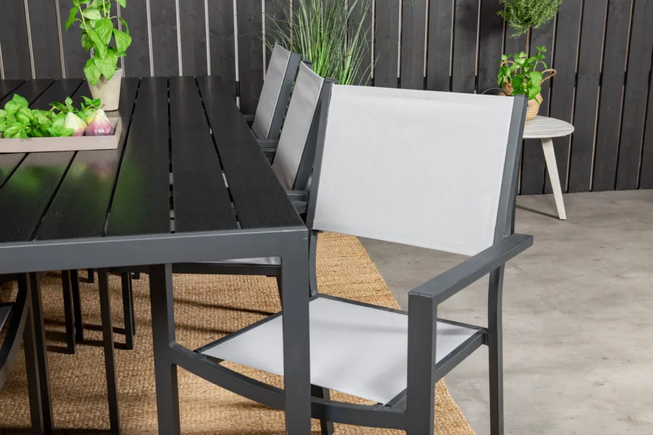 Aiamööbli söögikomplekt Break – mustast alumiiniumist laud ja Copacabana toolid (6 tk), puitplastkomposiidist lauaplaat, GR18255 – 10