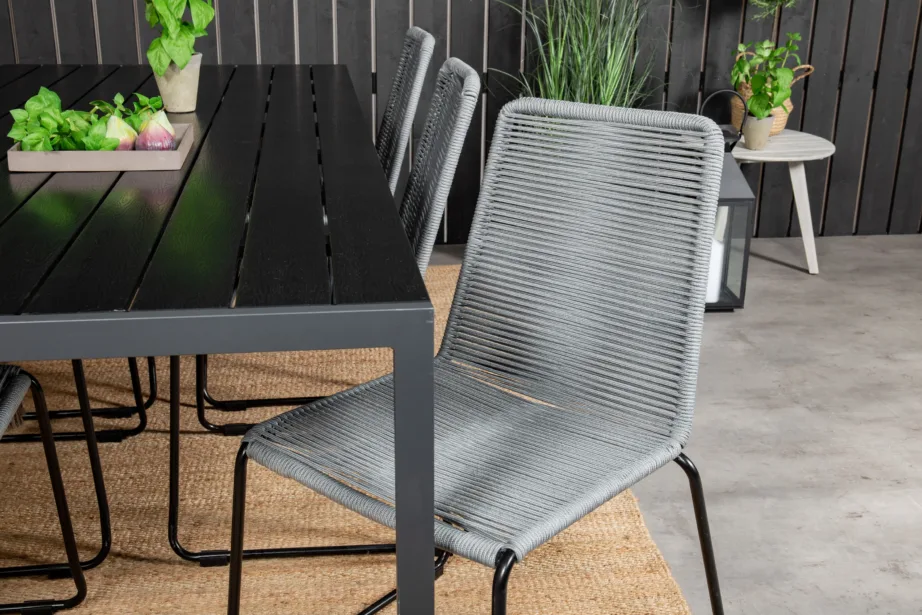 Ristkülikukujuline aiamööblikomplekt Break – mustast puitplastkomposiidist laud ja halli köiega toolid, GR18262 – 8