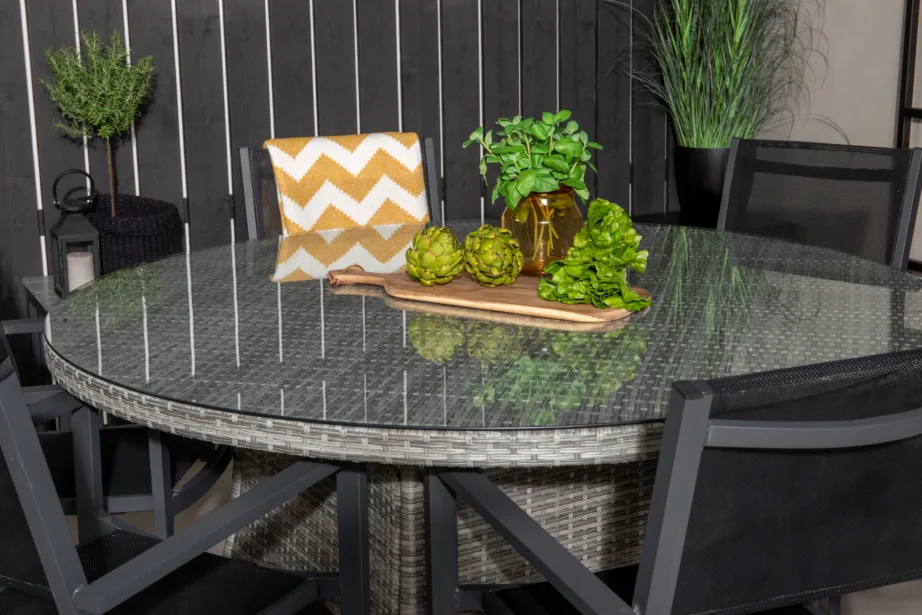 Volta ümmargune aiamööblikomplekt klaaslauaga, mustad virnastatavad toolid, GR18298 – 6