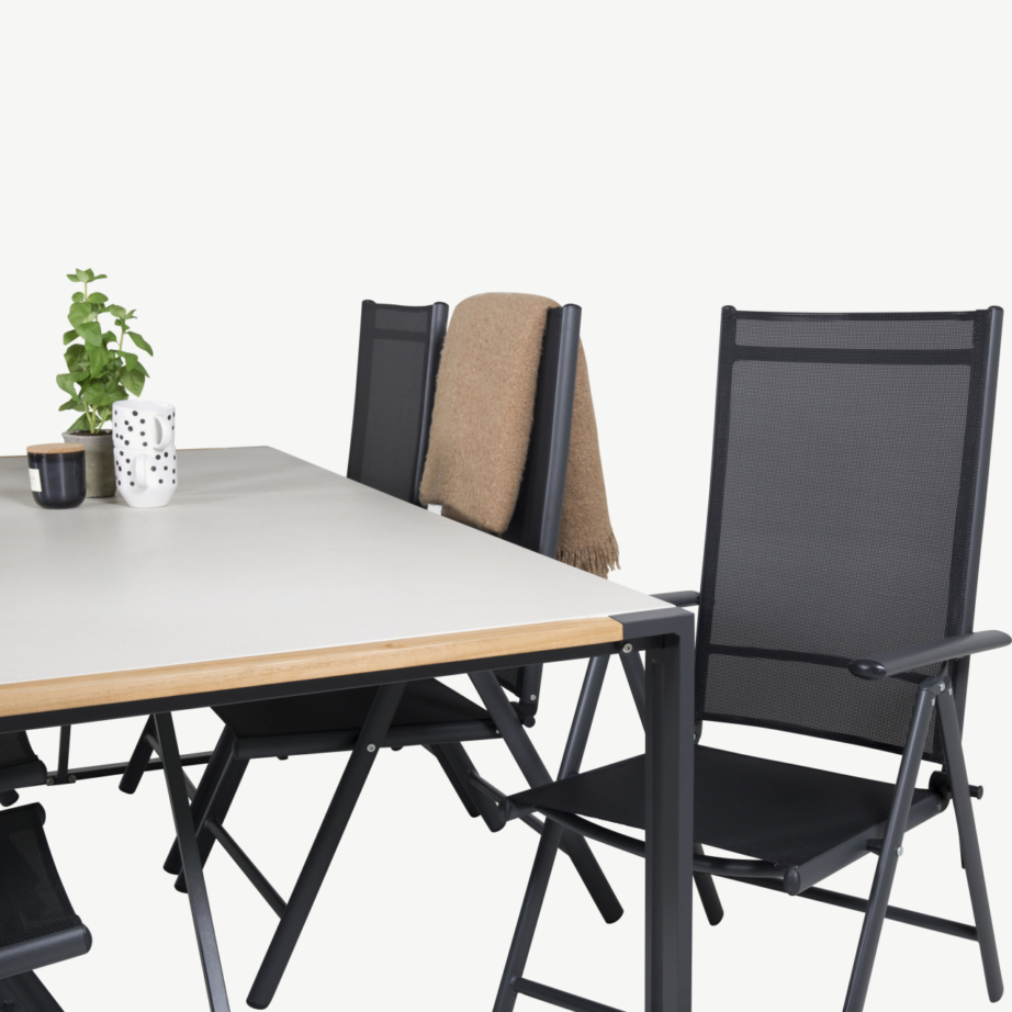 Texas ristkülikukujuline söögilaud (klaasist lauaplaat, must alumiinium, tiigipuust serv), GR18391 – 7