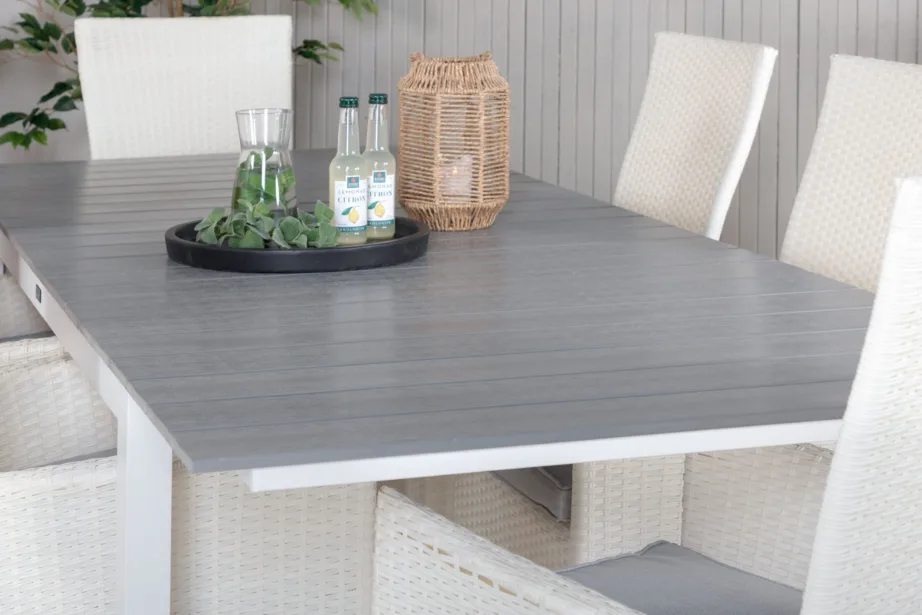 Pikendatav hall aiamööbli komplekt Levels – hall söögilaud ja reguleeritavad valged Padova toolid, GR18598 – 9