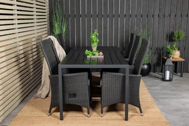 Must alumiiniumist välimööbli söögikomplekt Break (laud 205x90 cm, 8 rotangist käetugedega tooli) - GR18627