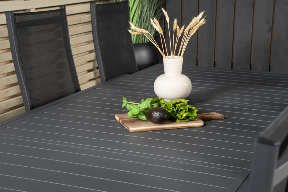 Marbella must alumiiniumist aiamööbli komplekt (8 söögitooli ja ristkülikukujuline laud, 240×100 cm), GR18833 – 9