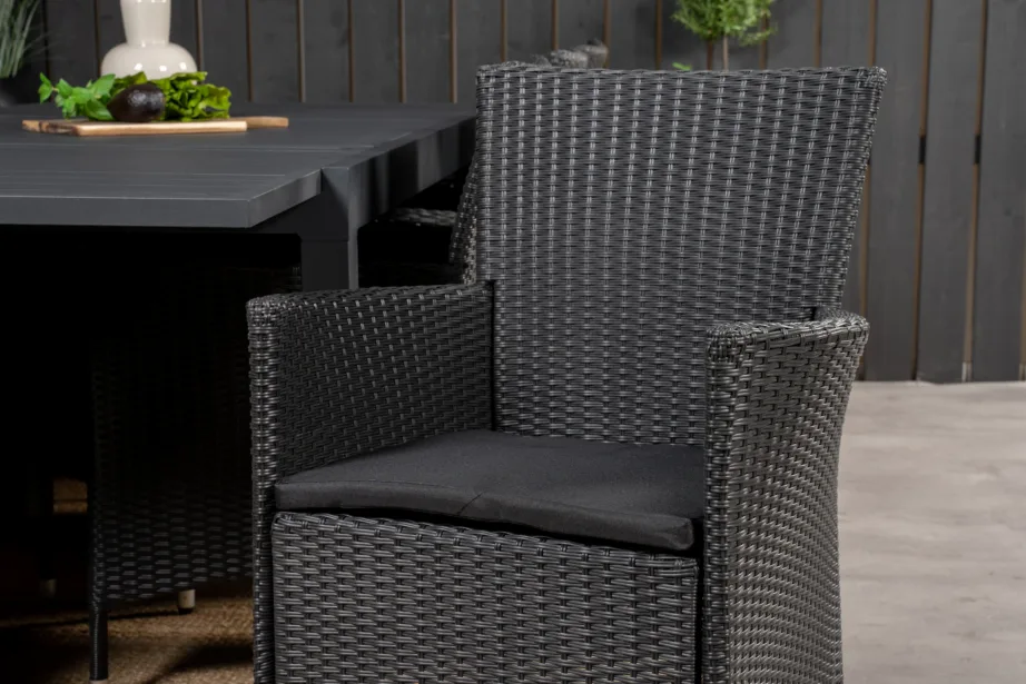 Marbella must aiasöögikomplekt alumiiniumlaua ja 8 polürotangist tooliga, GR18847 – 9