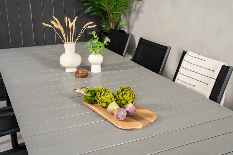 Pikendatav söögilaud Levels ja virnastatavad aiamugavustoolid Santorini (must alumiinium, hall puitplastkomposiit), GR18864 – 9