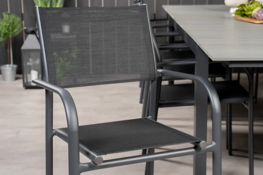 Pikendatav söögilaud Levels ja virnastatavad aiamugavustoolid Santorini (must alumiinium, hall puitplastkomposiit), GR18864 – 10