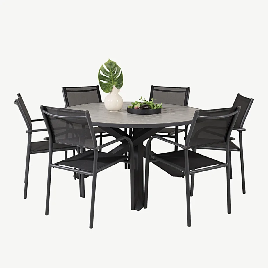 Parma ümmarguse aiakomplekti, tumehallist puitplastkomposiidist laud ja mustadest alumiiniumist Santorini toolid, GR18898 – 2