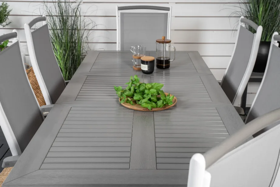 Albany ristkülikukujuline hall aiakomplekt alumiiniumraamiga – puitplastkomposiitlaud ja reguleeritavad toolid (tekstileen), GR18991 – 10