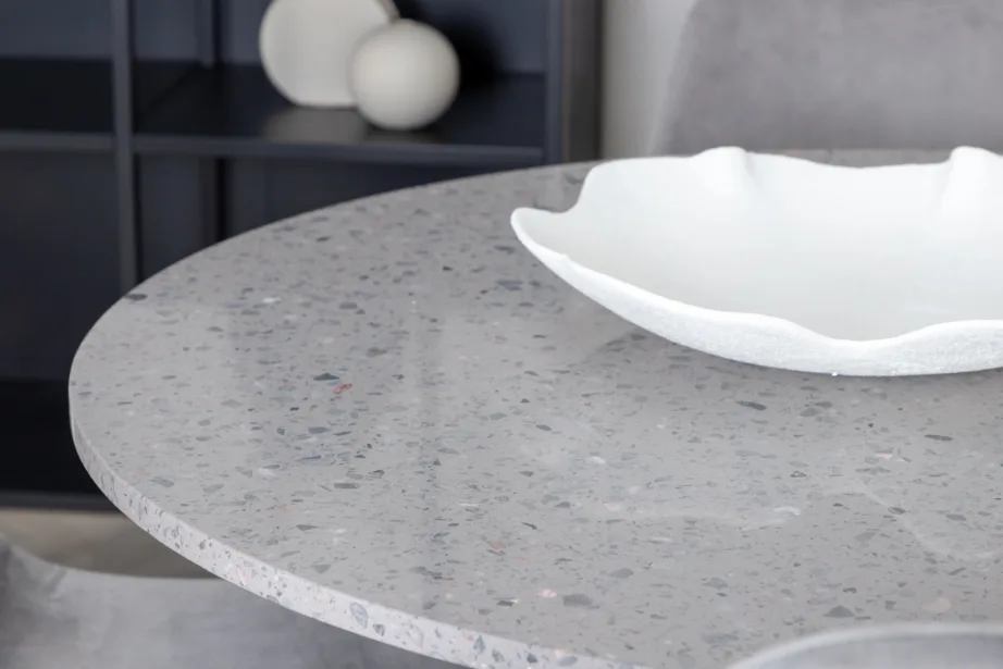 Razzia ümmargune söögikomplekt halli terrazzo laua ja helehallide velvettoolidega, Ø106 cm, GR19143 – 8