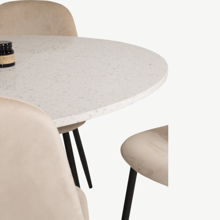 Valge terrazzo söögilauakomplekt Razzia ja beežid Polar velvettoolid (ø106 cm, mustad jalad) - GR19144