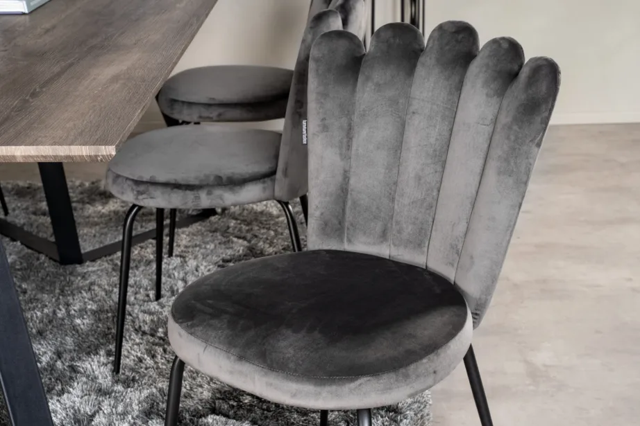 Marina ristkülikukujuline söögilaud ja hallid sametist Limhamni toolid, GR19200 – 8