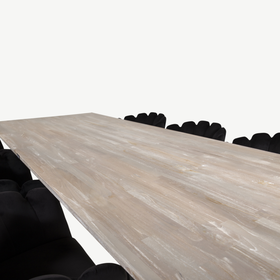 Rustikaalne tiigipuust söögilaud Jepara koos mustade samettoolidega Limhamn (250×100 cm), GR19243 – 3