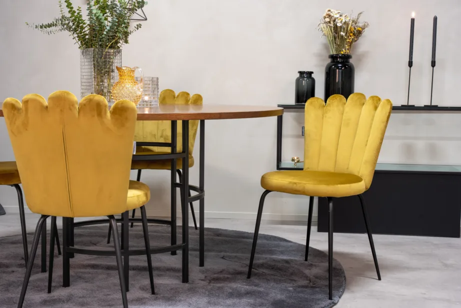 Ümmarguse söögilaua komplekt Copenhagen pruuni vineeriga ja Limhamni kollased sametist toolid, GR19323 – 7