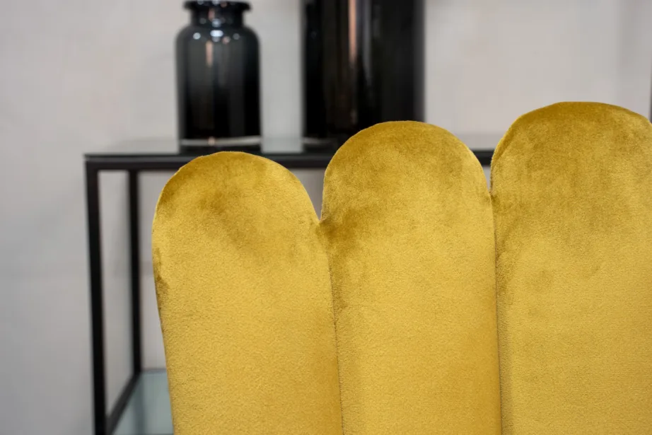 Ümmarguse söögilaua komplekt Copenhagen pruuni vineeriga ja Limhamni kollased sametist toolid, GR19323 – 8