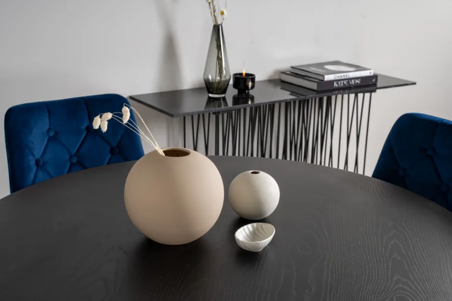 Ümmargune söögilaud Dipp sametist siniste toolidega (must/kuld, Ø115 cm), GR19344 – 6