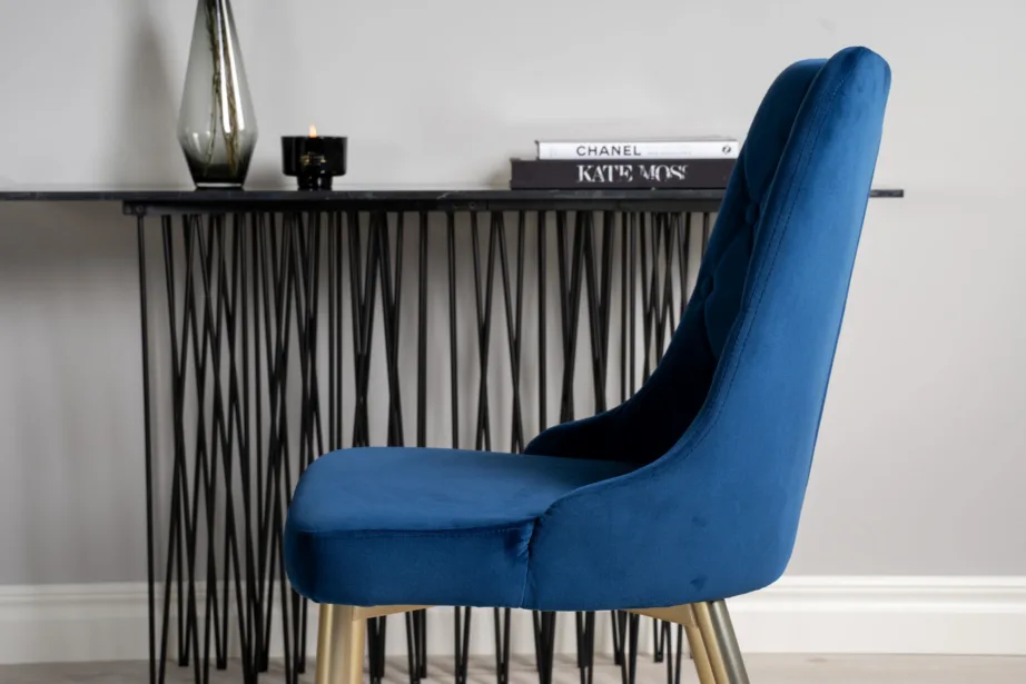 Ümmargune söögilaud Dipp sametist siniste toolidega (must/kuld, Ø115 cm), GR19344 – 8