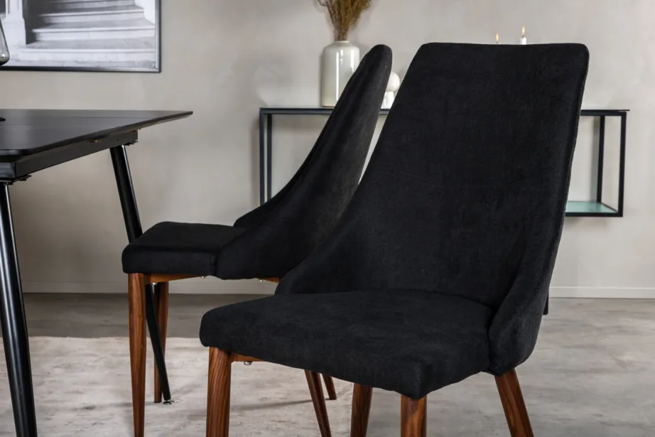 Pikendatav must ristkülikukujuline söögilauakomplekt Silar, melamiinist lauaplaat, terasjalad ja mustad Leone toolid puidust jalgadega, GR19601 – 7